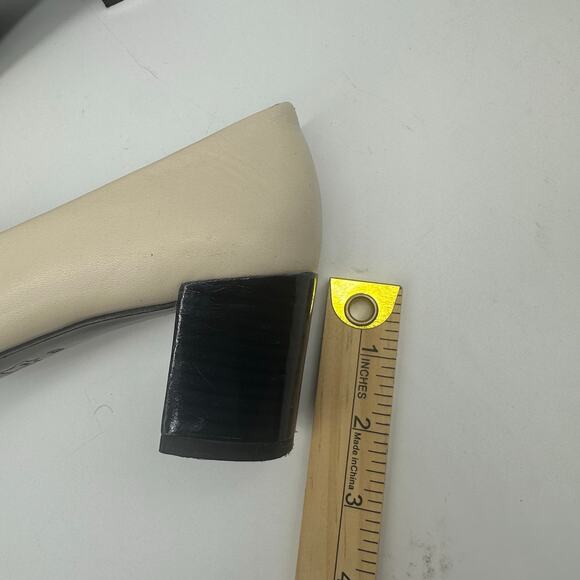 Tory Burch Cream Square Toe Block Heel Faux Buckle Womens Shoe Size 6 Officecore - Picture 16 of 16